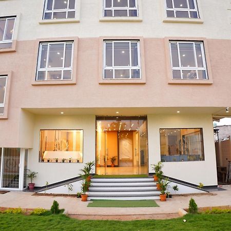 The Marutinandan Grand Hotel Deoghar Buitenkant foto